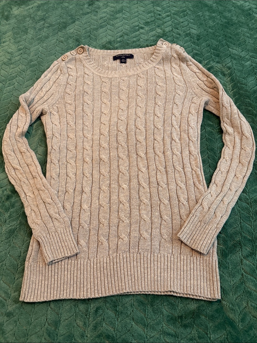 Banana Republic Cable Knit Sweater Accent Shoulder Buttons Beige PXS
